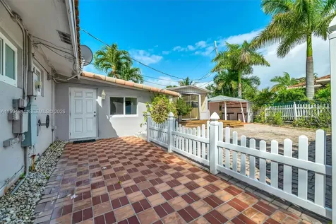 1117 SE 5th Street Deerfield Beach FL 33441