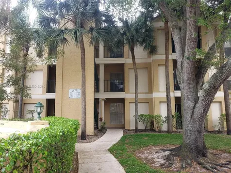 875 Riverside Drive Coral Springs FL 33071