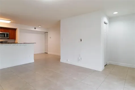 875 Riverside Drive Coral Springs FL 33071