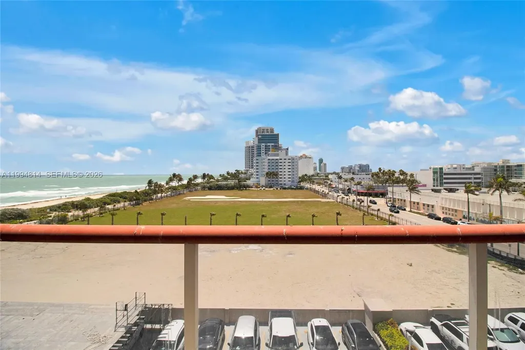 6767 Collins Avenue Miami Beach FL 33141