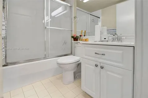 6767 Collins Avenue Miami Beach FL 33141
