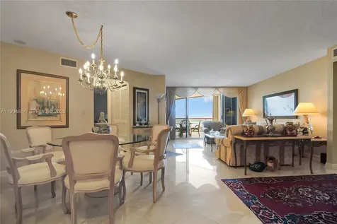 6767 Collins Avenue Miami Beach FL 33141