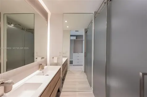 255 Galen Drive Key Biscayne FL 33149