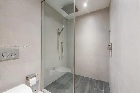 255 Galen Drive Key Biscayne FL 33149