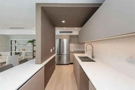 255 Galen Drive Key Biscayne FL 33149