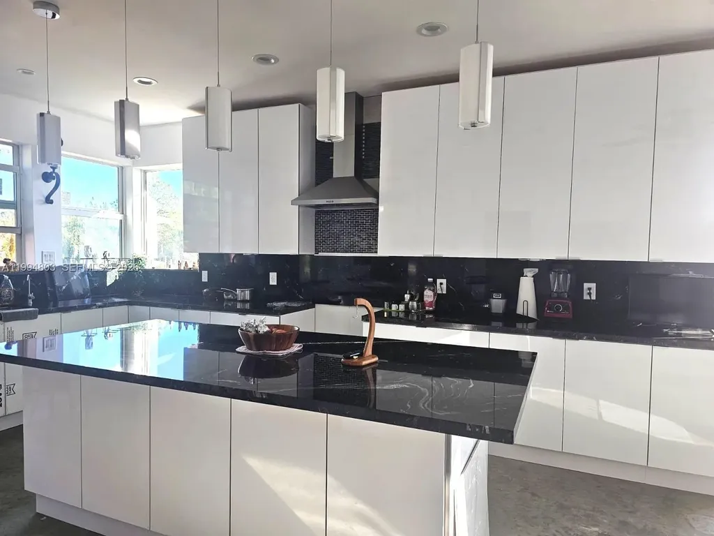 775 S Palm Street Other City - In The State Of Florida FL 33440