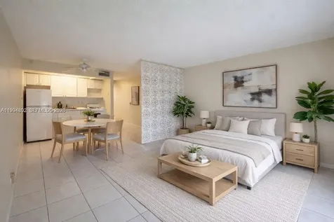 1400 SW 124th Terrace Pembroke Pines FL 33027