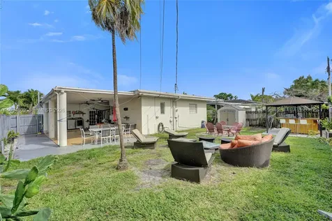 7544 Adventure Avenue North Bay Village FL 33141