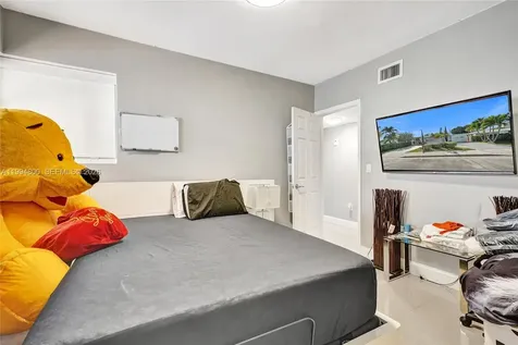 7544 Adventure Avenue North Bay Village FL 33141