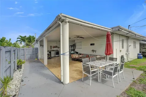 7544 Adventure Avenue North Bay Village FL 33141