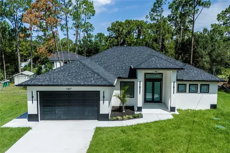 1207 Ramus Street East Lehigh Acres FL 33974