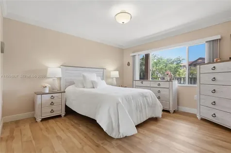 13705 SW 12th Street Pembroke Pines FL 33027