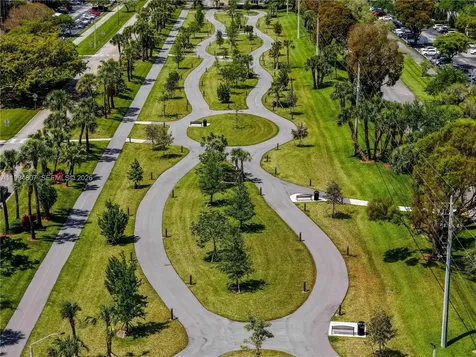 13705 SW 12th Street Pembroke Pines FL 33027