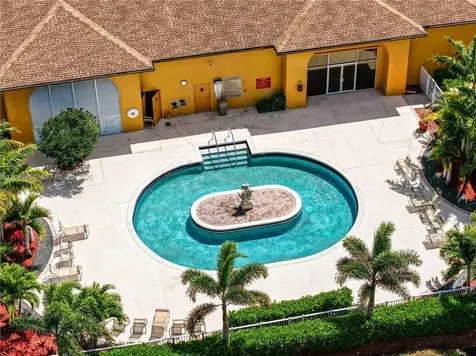 13705 SW 12th Street Pembroke Pines FL 33027