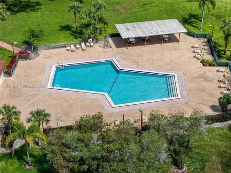 13705 SW 12th Street Pembroke Pines FL 33027