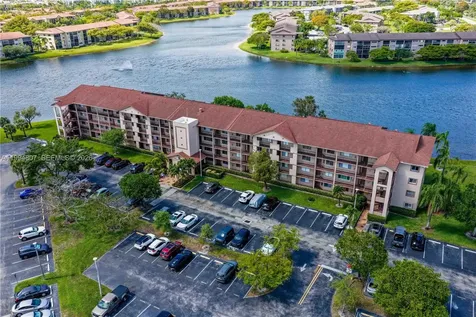 13705 SW 12th Street Pembroke Pines FL 33027
