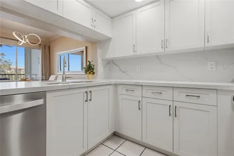 13705 SW 12th Street Pembroke Pines FL 33027