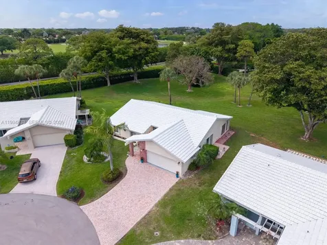 5669 Pinecrest Circle Boca Raton FL 33433