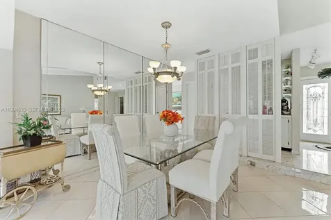 5669 Pinecrest Circle Boca Raton FL 33433