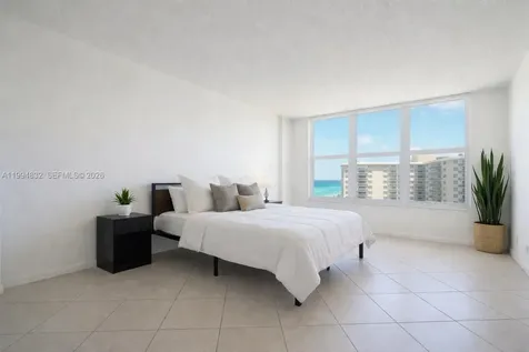 3800 S Ocean Drive Hollywood FL 33019