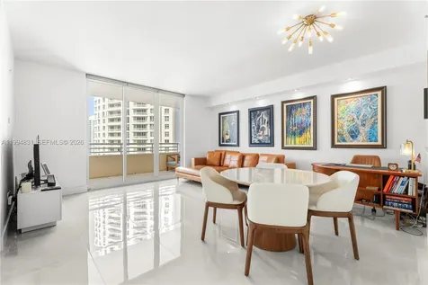 808 Brickell Key Drive Miami FL 33131
