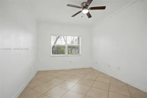 1731 NW 96th Terrace Pembroke Pines FL 33024