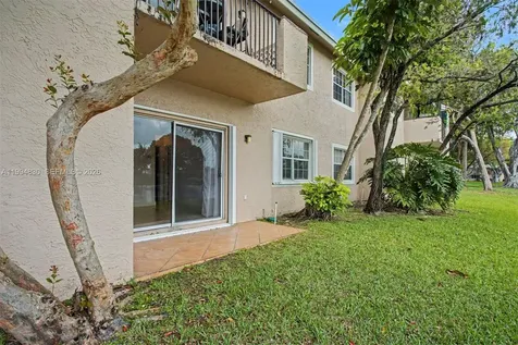 1731 NW 96th Terrace Pembroke Pines FL 33024