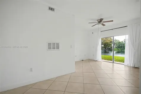 1731 NW 96th Terrace Pembroke Pines FL 33024
