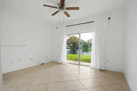 1731 NW 96th Terrace Pembroke Pines FL 33024