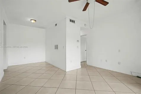 1731 NW 96th Terrace Pembroke Pines FL 33024