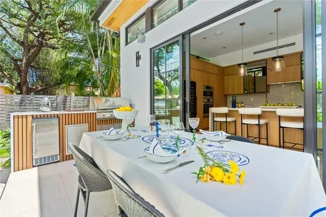525 NE 101 Street Miami Shores FL 33138