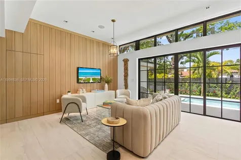 525 NE 101 Street Miami Shores FL 33138