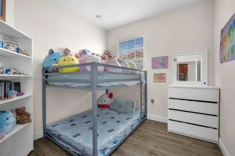9075 Preston Place Tamarac FL 33321