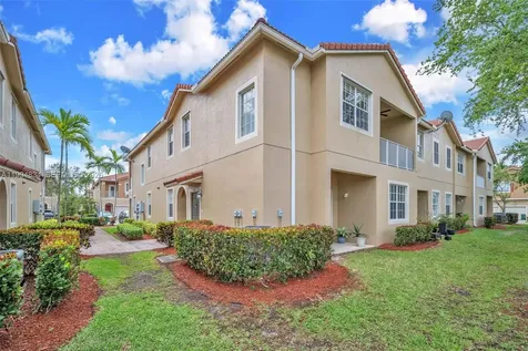 9075 Preston Place Tamarac FL 33321