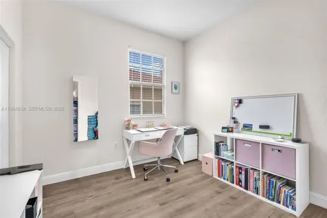 9075 Preston Place Tamarac FL 33321