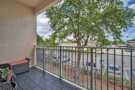 9075 Preston Place Tamarac FL 33321