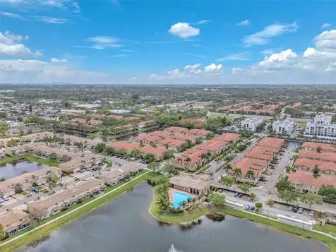 9075 Preston Place Tamarac FL 33321