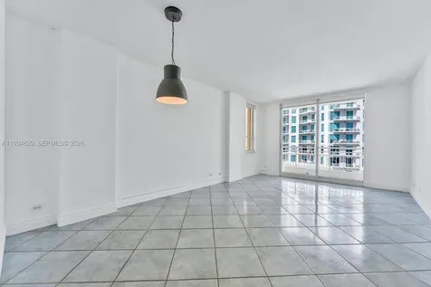 888 Brickell Key Drive Miami FL 33131