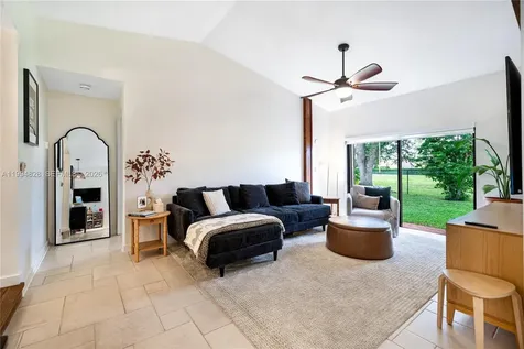 1110 Cedar Creek Way Davie FL 33325