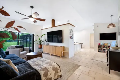 1110 Cedar Creek Way Davie FL 33325