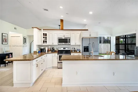 1110 Cedar Creek Way Davie FL 33325