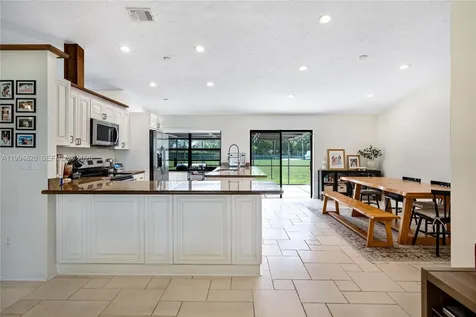1110 Cedar Creek Way Davie FL 33325
