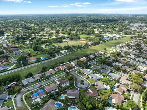 1110 Cedar Creek Way Davie FL 33325