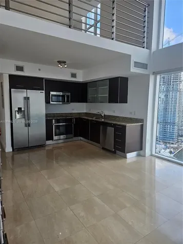 41 SE 5th Street Miami FL 33131