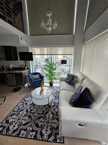 41 SE 5th Street Miami FL 33131