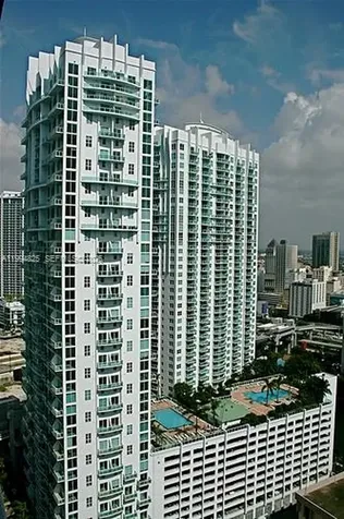 41 SE 5th Street Miami FL 33131