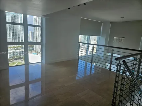 41 SE 5th Street Miami FL 33131