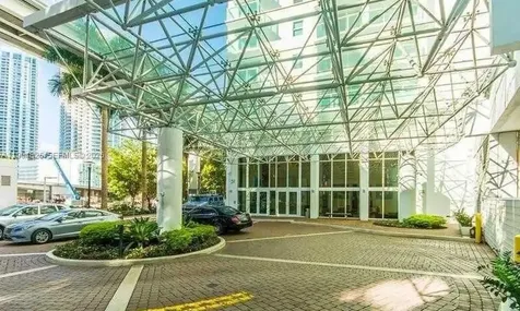 41 SE 5th Street Miami FL 33131