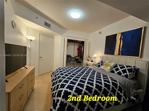 41 SE 5th Street Miami FL 33131