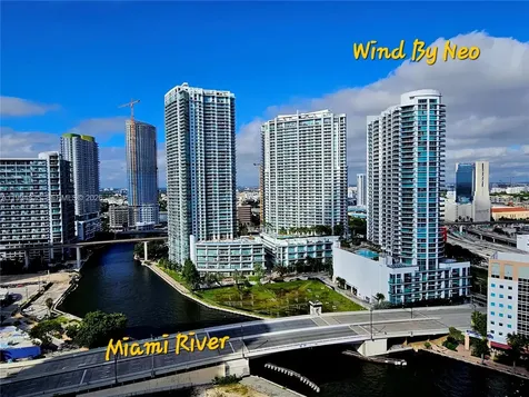 41 SE 5th Street Miami FL 33131